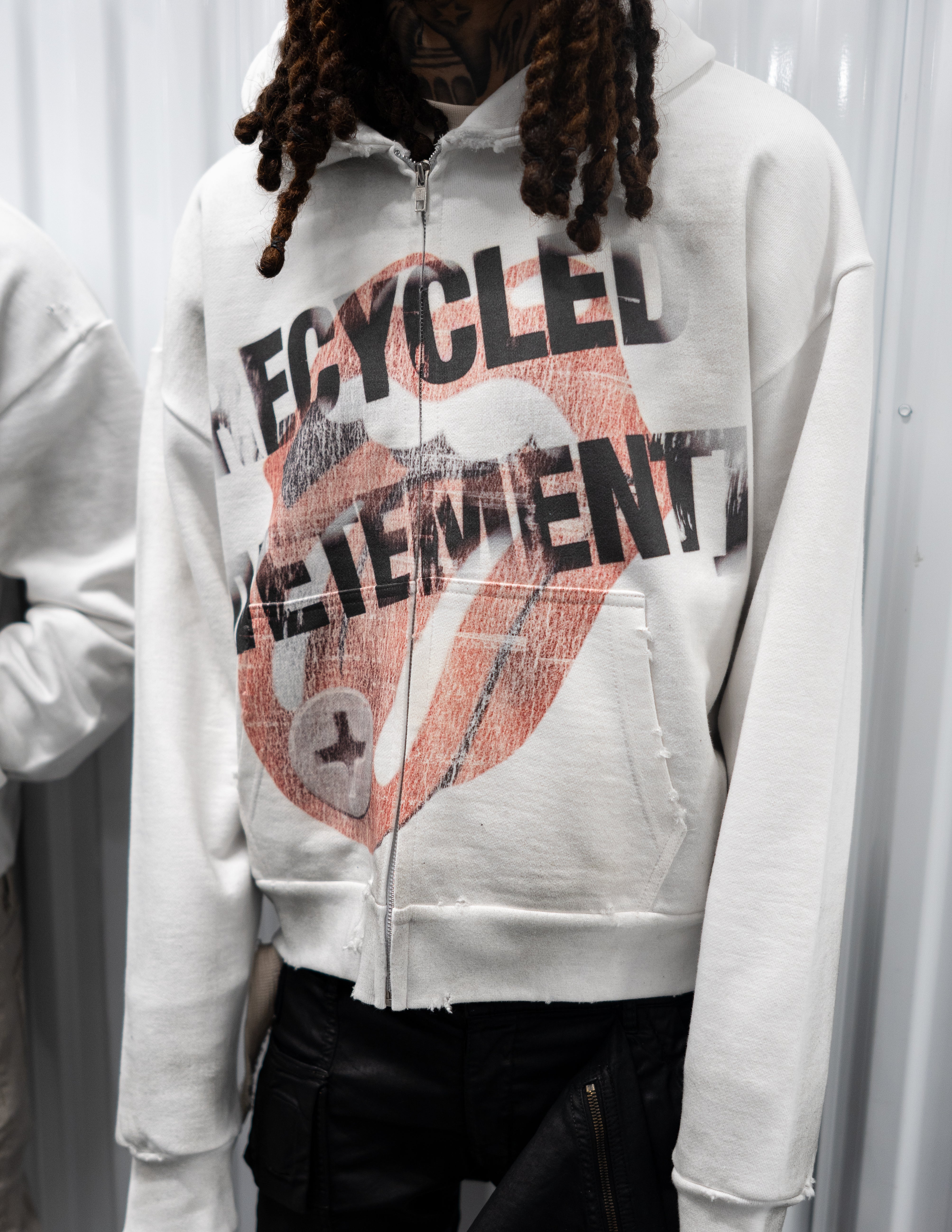 Recycled Screwed Zip