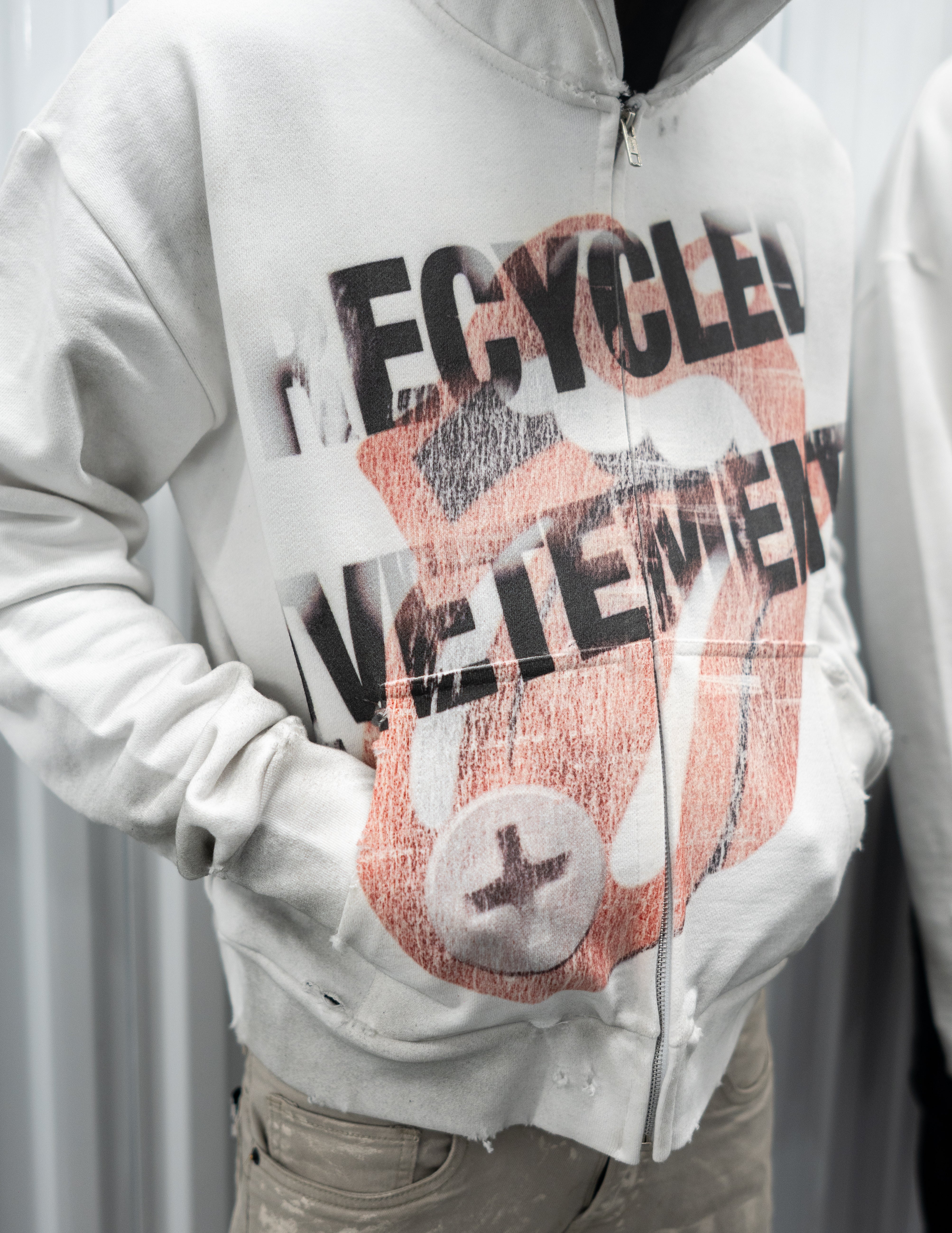 Recycled Screwed Zip